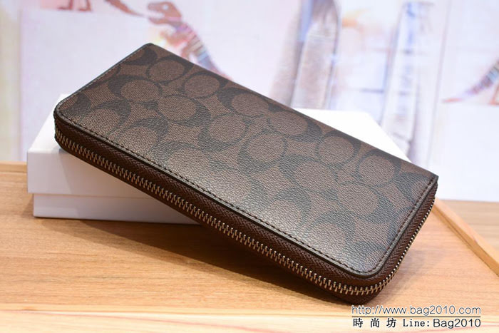 COACH蔻馳 2018專櫃新品 31350 迪士尼合作款 米奇女士長款錢包  Chz1378
